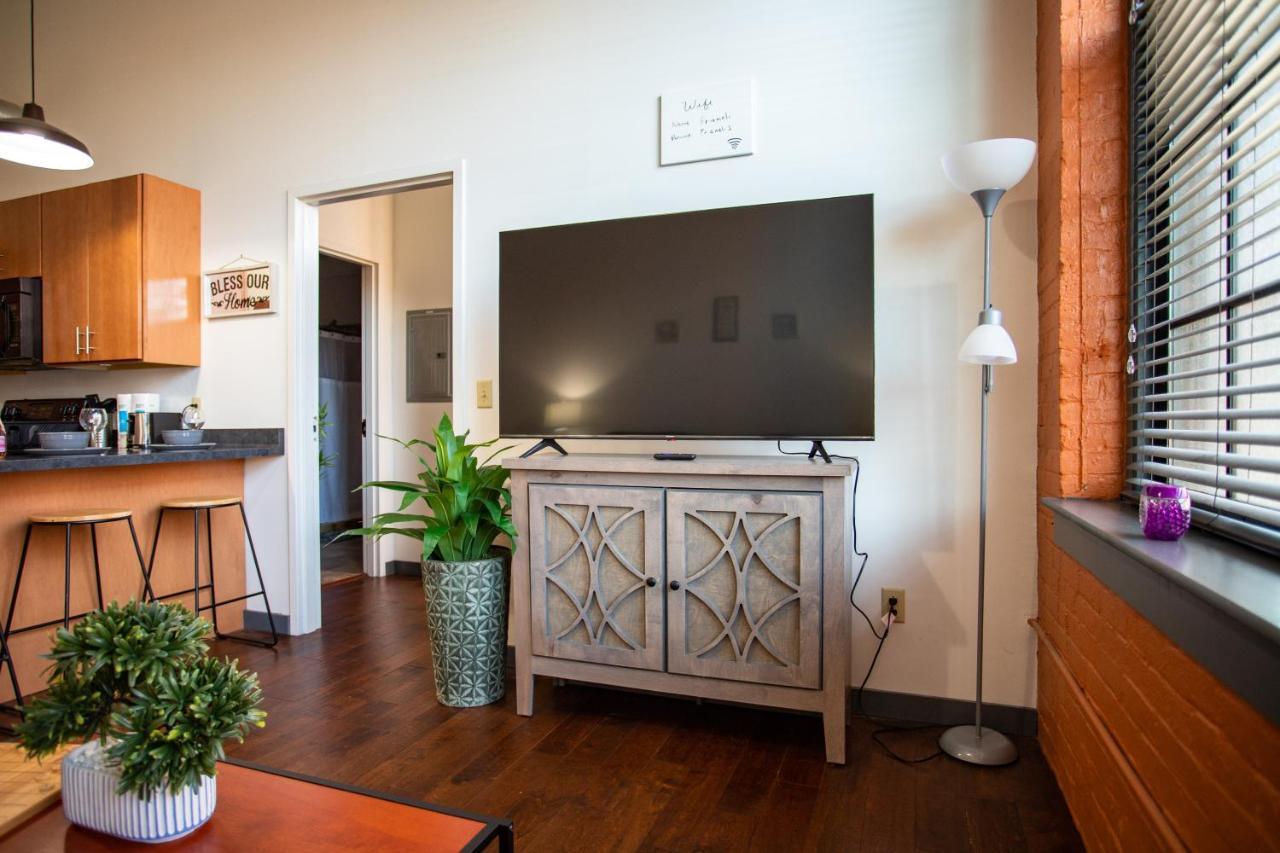 Apartmán Ny Style Centric Loft With King Bed By Park Ave Rochester Exteriér fotografie