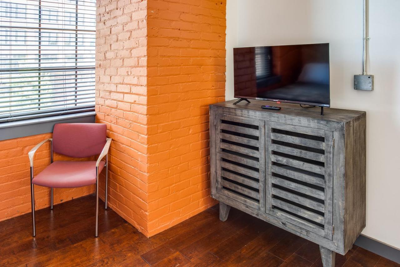 Apartmán Ny Style Centric Loft With King Bed By Park Ave Rochester Exteriér fotografie